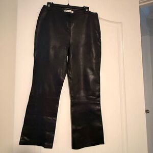 100% Leather Pants Zara Black 70% off!